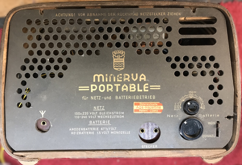 Minerva Portable 531 Rückwand