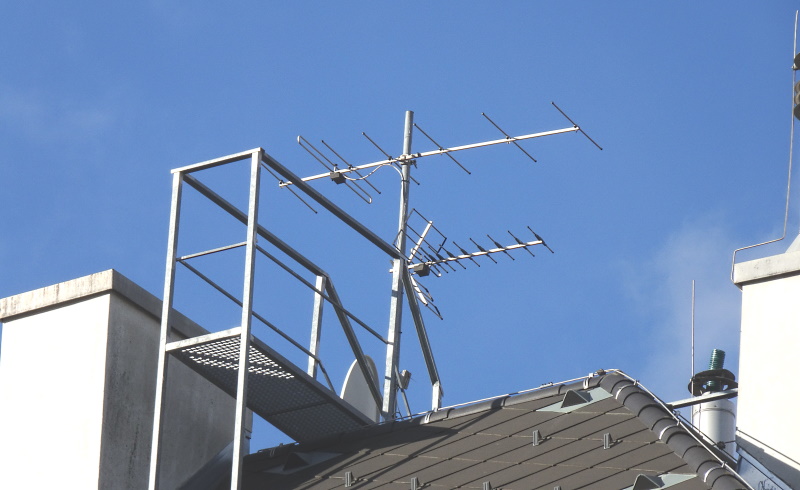 VHF und UHF mit SAT