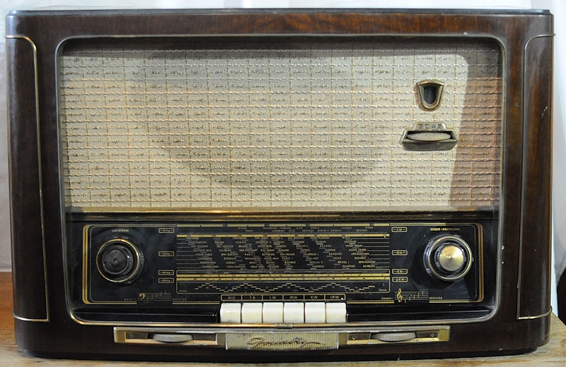 147--grundig_4.jpg