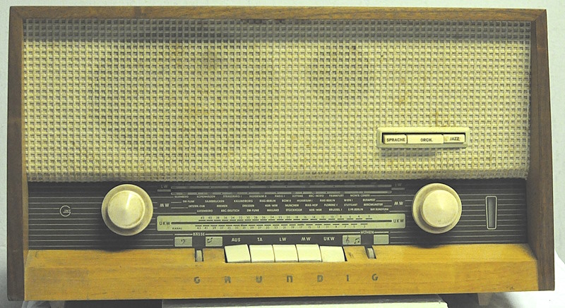 221--grundig2.jpg